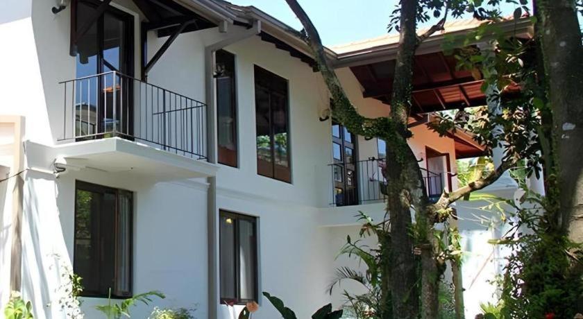 The Mgs Hotel Elpitiya  Экстерьер фото