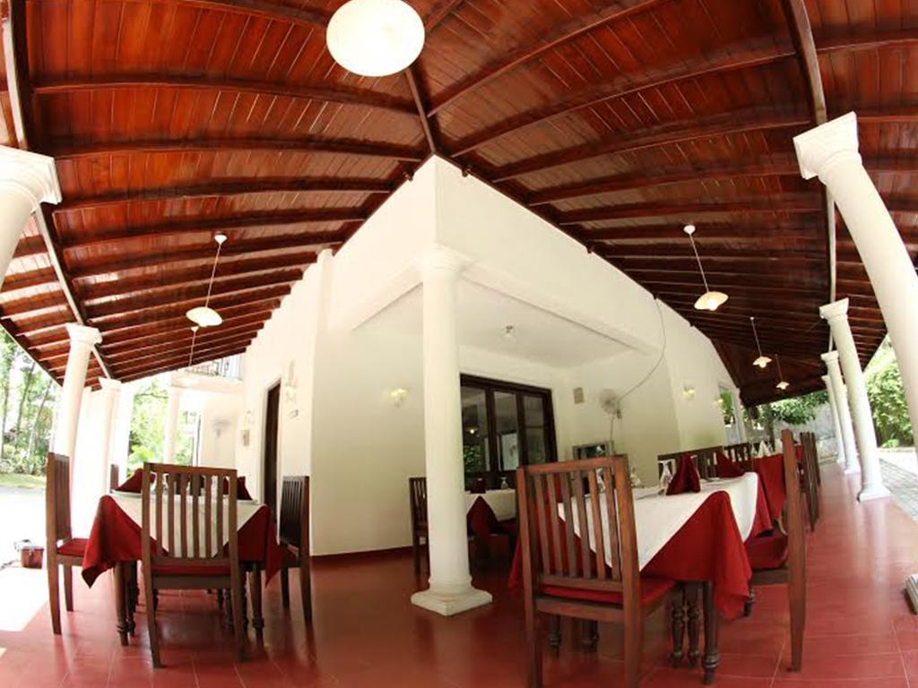 The Mgs Hotel Elpitiya  Экстерьер фото